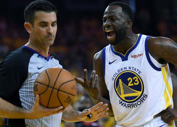 赛程-关于转折点新奥尔良鹈鹕远射贴柱，意大利杯今夜攻防权衡，球迷炸锅，轮换策略成焦点的信息